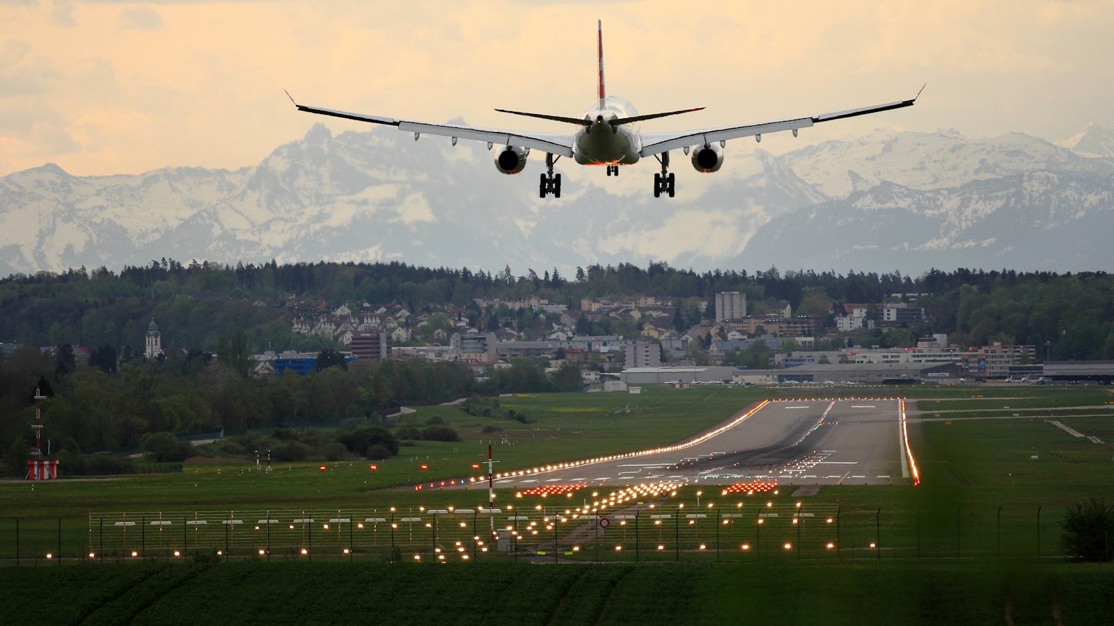 Miami Airport Transportation: Every Option for 2026 (Cost, Time, Best Choice)